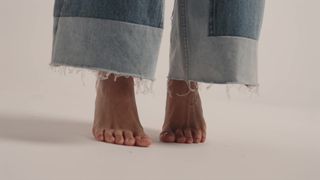 Anna Zak feet photo thumbnail
