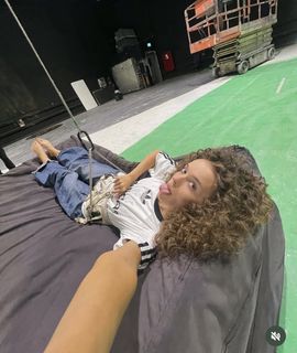Anna Zak feet photo 3