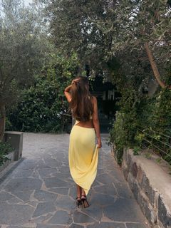 Anna Zak feet photo 3
