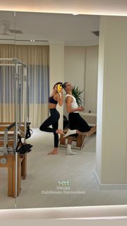 Anna Zak feet photo 3