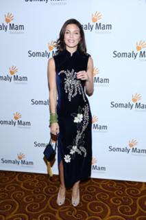 AnnaLynne McCord feet photo thumbnail