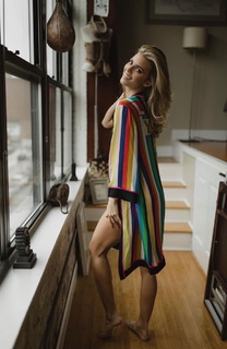 AnnaLynne McCord feet photo thumbnail