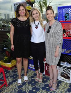 AnnaSophia Robb feet photo thumbnail