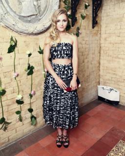 AnnaSophia Robb feet photo thumbnail