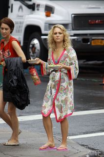 AnnaSophia Robb feet photo 12