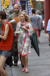 AnnaSophia Robb feet photo 11