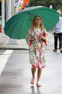 AnnaSophia Robb feet photo 5