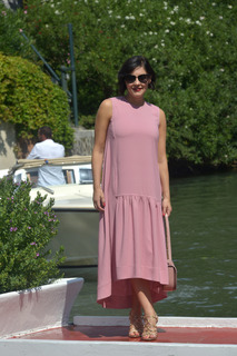 Annabel Scholey feet photo 4