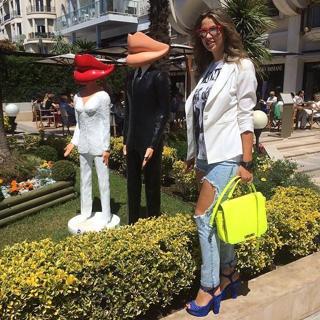 Annabella Hilal feet photo 18