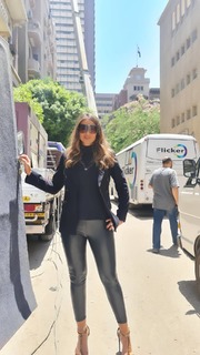 Annabella Hilal feet photo 1