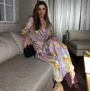 Annabella Hilal feet photo 4