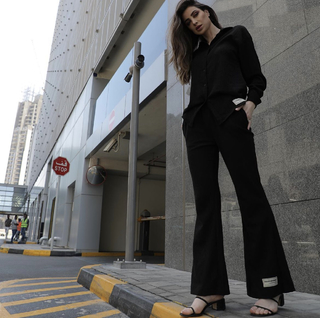 Annabella Hilal feet photo 10
