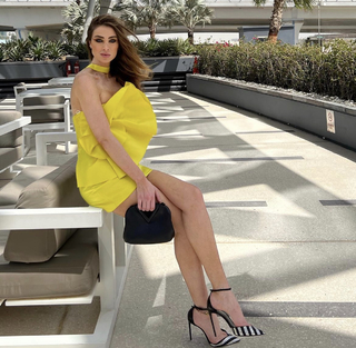 Annabella Hilal feet photo 2