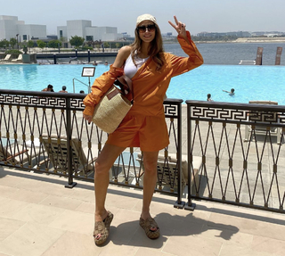 Annabella Hilal feet photo 17