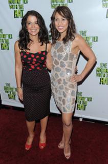 Annabella Sciorra feet photo thumbnail