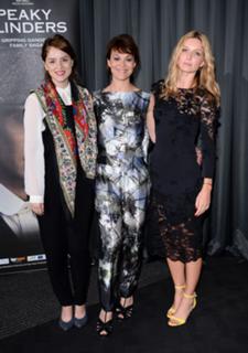 Annabelle Wallis feet photo thumbnail