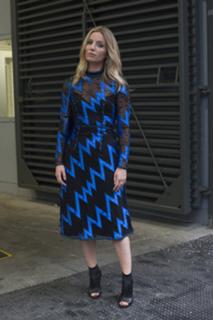 Annabelle Wallis feet photo thumbnail