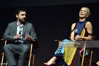 Annabelle Wallis feet photo thumbnail