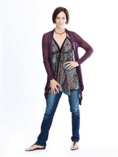 Annabeth Gish feet photo thumbnail