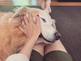 Annabeth Gish feet photo thumbnail