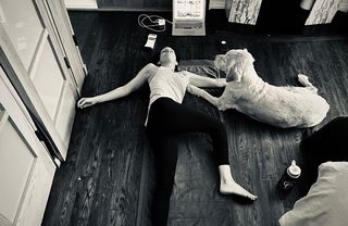 Annabeth Gish feet photo thumbnail