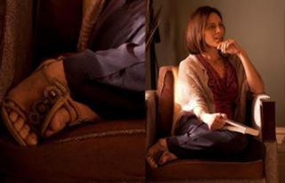 Annabeth Gish feet photo thumbnail