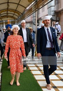 Annalena Baerbock feet photo thumbnail