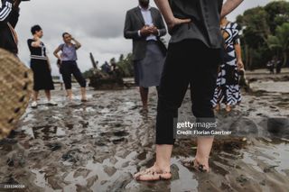 Annalena Baerbock feet photo thumbnail
