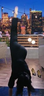 Annalena Baerbock feet photo thumbnail