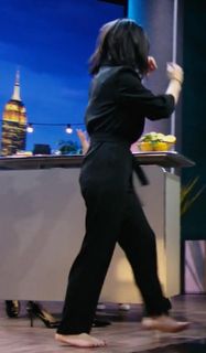 Annalena Baerbock feet photo thumbnail