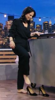 Annalena Baerbock feet photo thumbnail