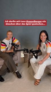 Annalena Baerbock feet photo 1