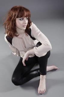 Annalisa Scarrone feet photo thumbnail