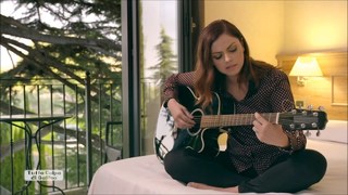 Annalisa Scarrone feet photo thumbnail