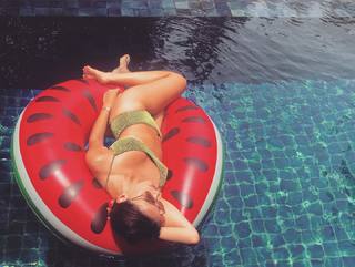 Annalisa Scarrone feet photo thumbnail