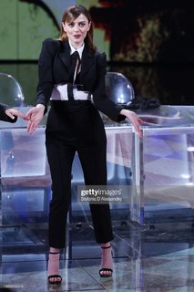 Annalisa Scarrone feet photo thumbnail