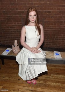 Annalise Basso feet photo 4