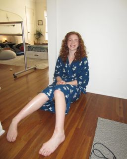 Annalise Basso feet photo 3