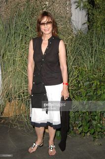 Anne Archer feet photo thumbnail