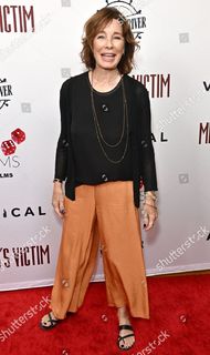 Anne Archer feet photo thumbnail