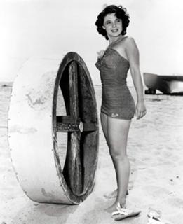 Anne Bancroft feet photo 8