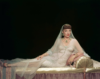 Anne Baxter feet photo 11