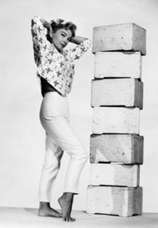 Anne Baxter feet photo 5