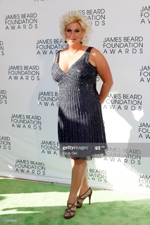 Anne Burrell feet photo 17
