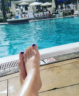 Anne Burrell feet photo 2