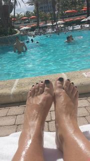 Anne Burrell feet photo 12