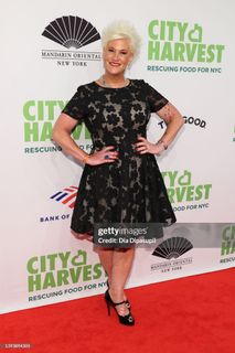Anne Burrell feet photo 18