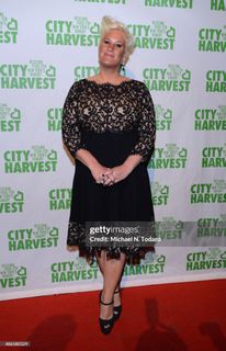 Anne Burrell feet photo 17