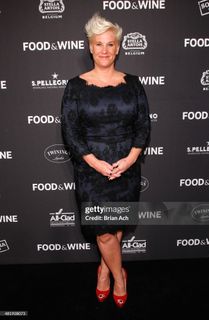 Anne Burrell feet photo 3