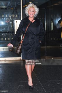 Anne Burrell feet photo 16